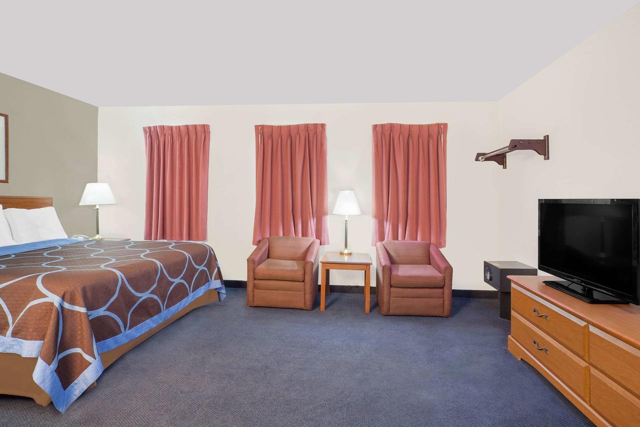 Super 8 By Wyndham Middletown Motel Buitenkant foto